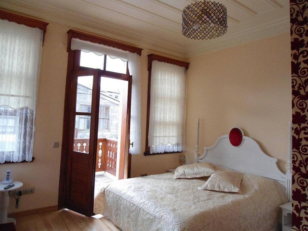 Yali Butik Otel جزر الأمراء الغرفة الصورة